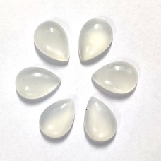White moonstone 14x10mm pear cabochon 4.55 cts