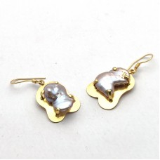 Uneven Pearl Prong Set Gold Plated Fashion Dangle Earring 